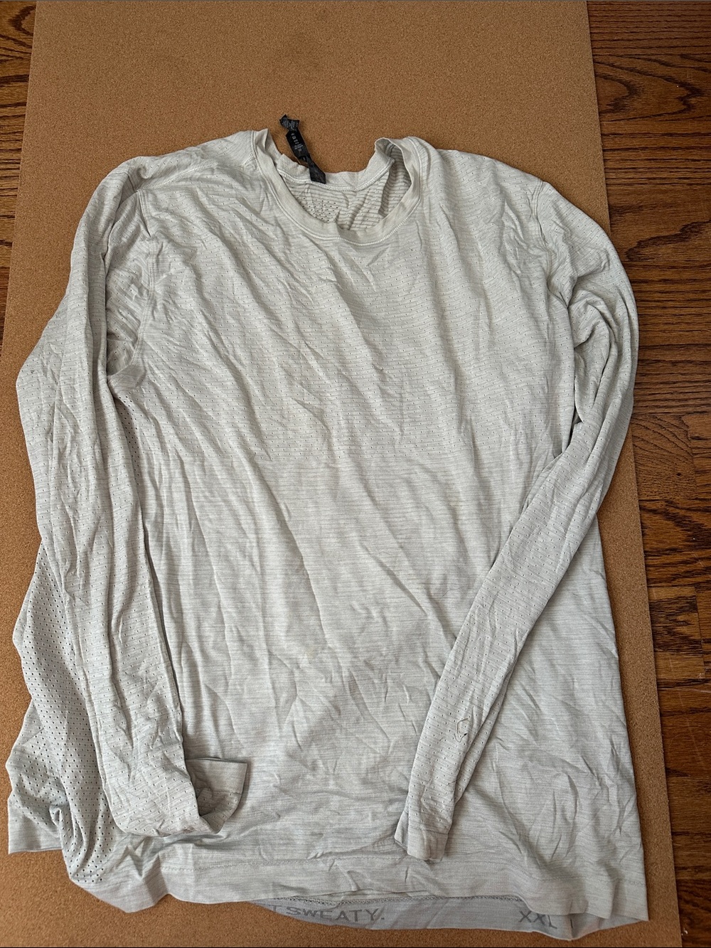 lululemon athletica Light Gray Long-Sleeve Performance Tee